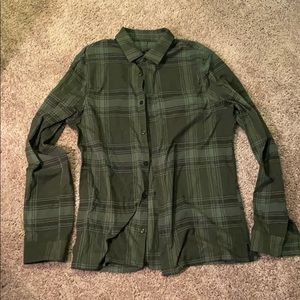 LuluLemon Green Men’s Flannel Masons Peak Size M